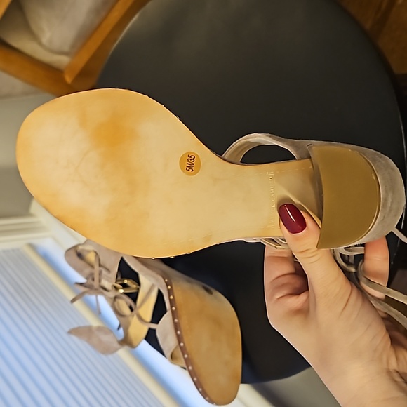 Jesina Block-Heel Sandals Taupe high heels Vince Camuto - Picture 3 of 4